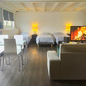 Boathouse Bed & Breakfast